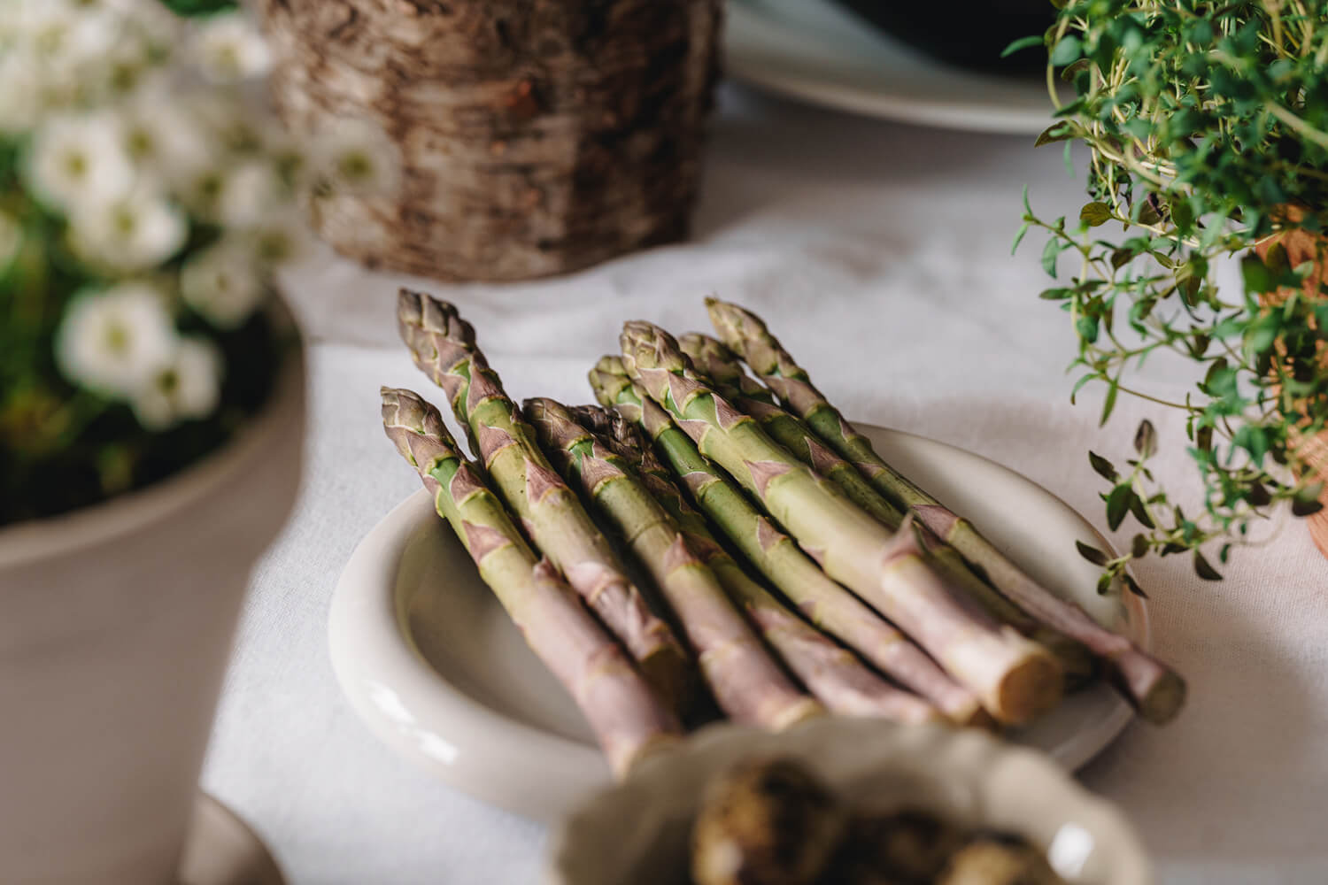 Fresh asparagus on a plate
